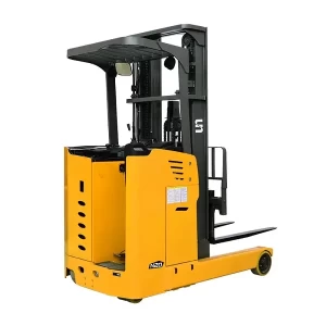 Ричтрак с платформой для оператора